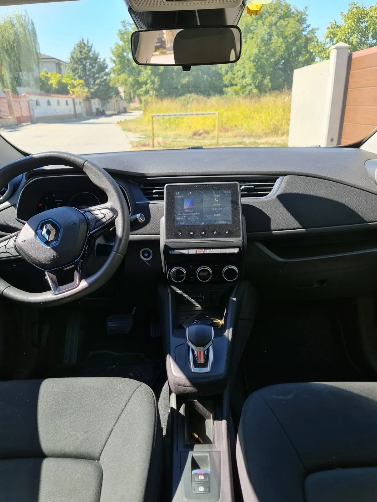 Renault Zoe INTENSE Flex R135 52kWh, снимка 6 - Автомобили и джипове - 56203581
