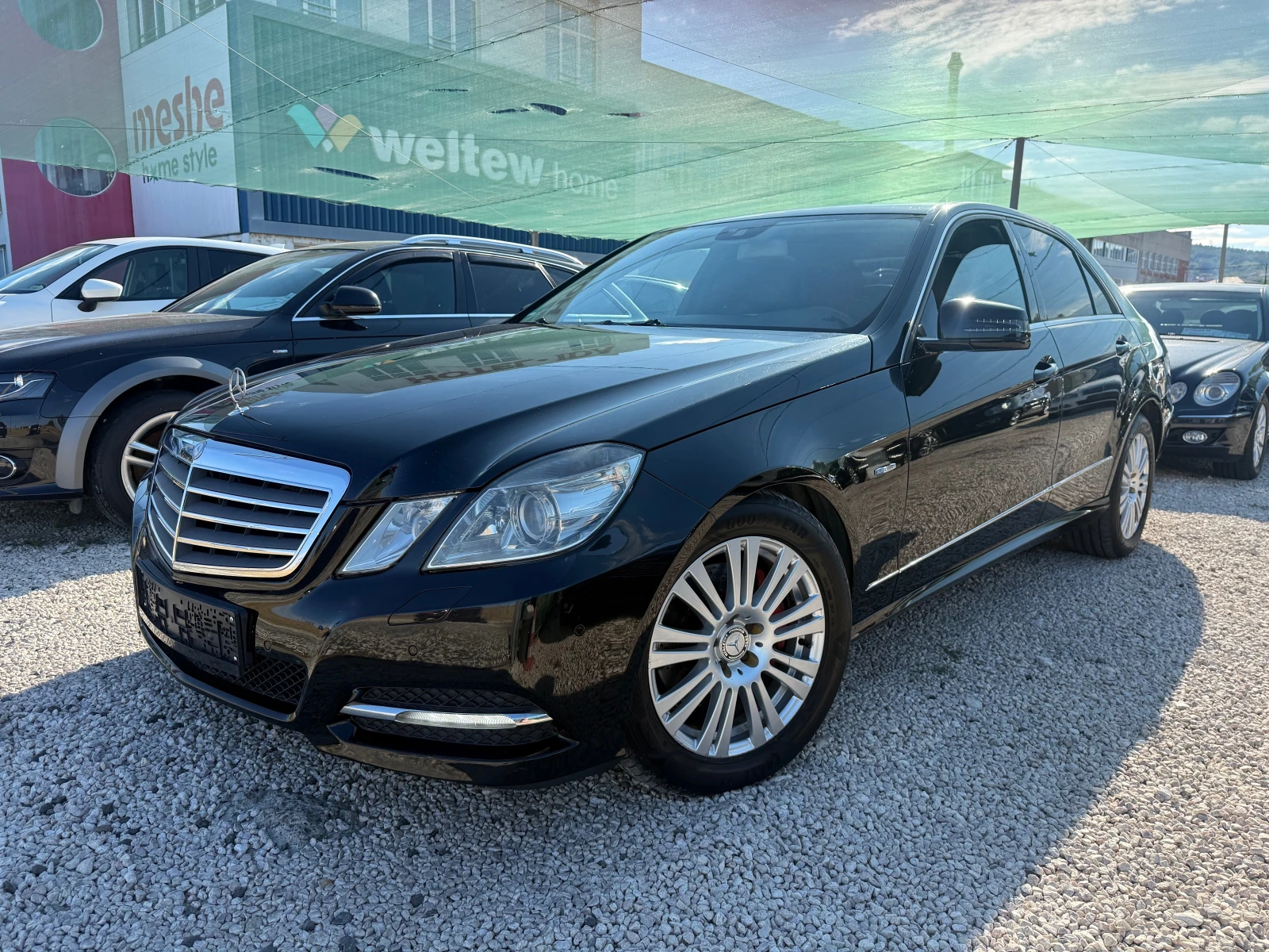 Mercedes-Benz E 220 2.2CDi-АВАНГАРД-LED-КОЖА-ПОДГРЕВ-XENON
