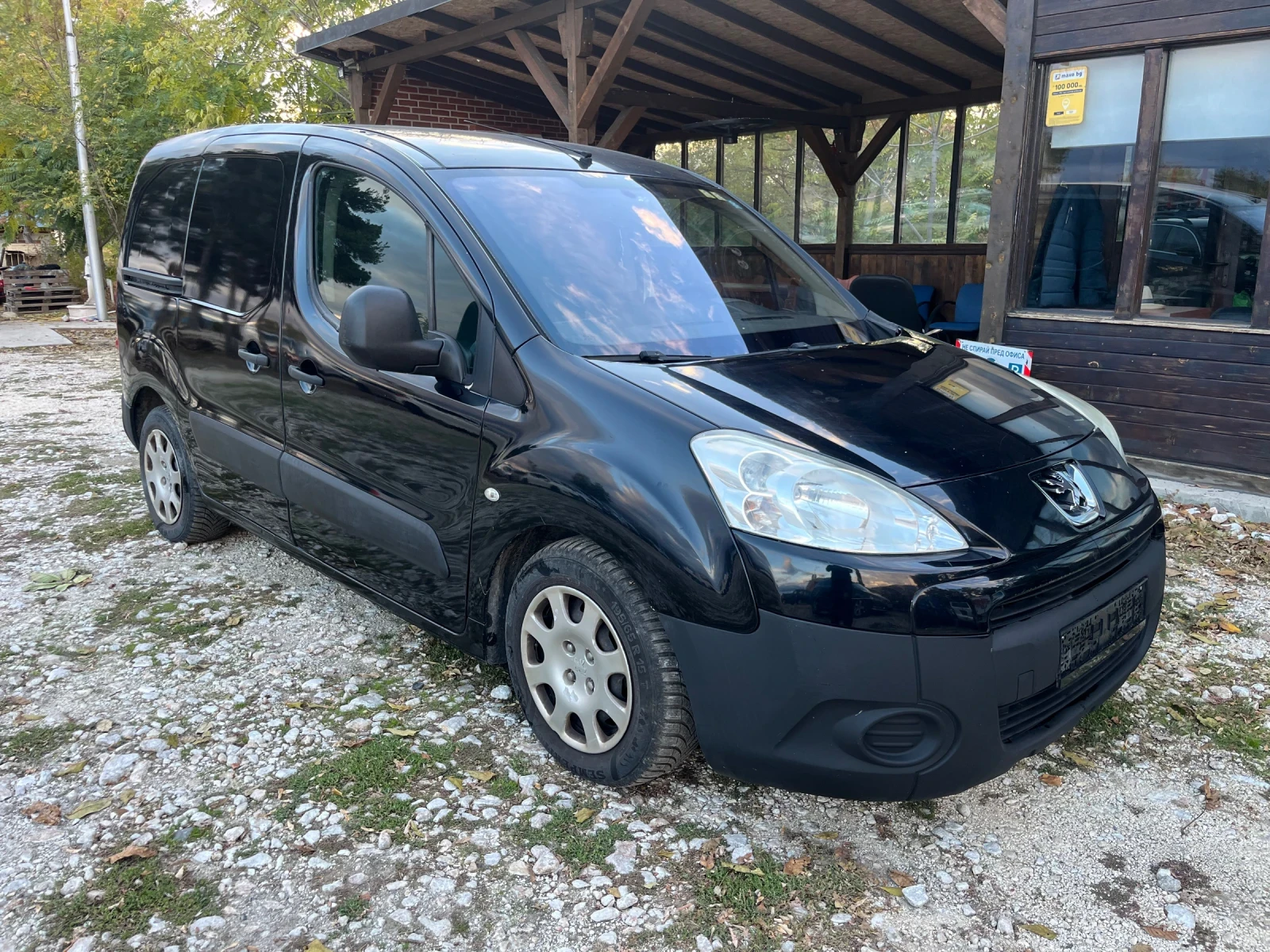 Peugeot Partner 1.6HDI КЛИМА, снимка 3 - Автомобили и джипове - 56709714