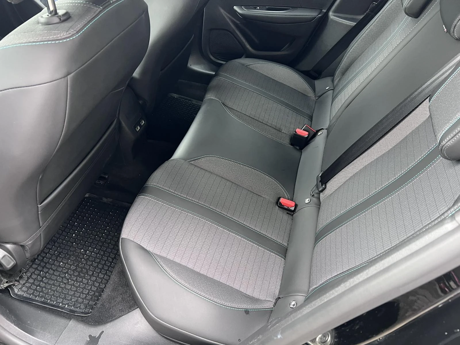 Peugeot 208 nouvelle, снимка 10 - Автомобили и джипове - 56744738