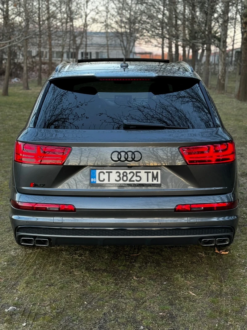 Audi SQ7 Bang i Olufsen, Panorama , Night vision  3xTv, 7м, снимка 6 - Автомобили и джипове - 48853109