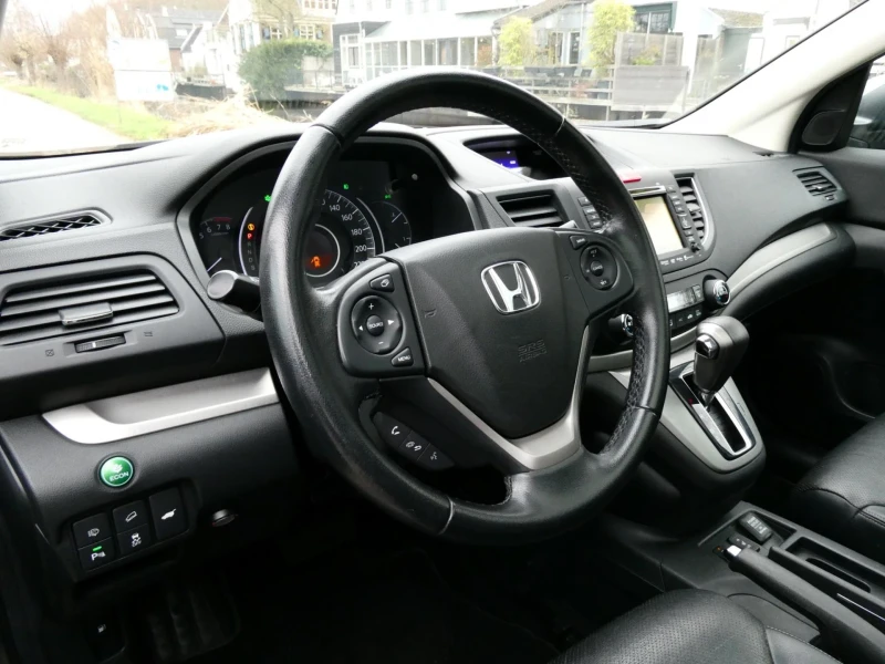 Honda Cr-v Бензин, 4х4, Всички екстри + Принс Газ, снимка 9 - Автомобили и джипове - 53059886