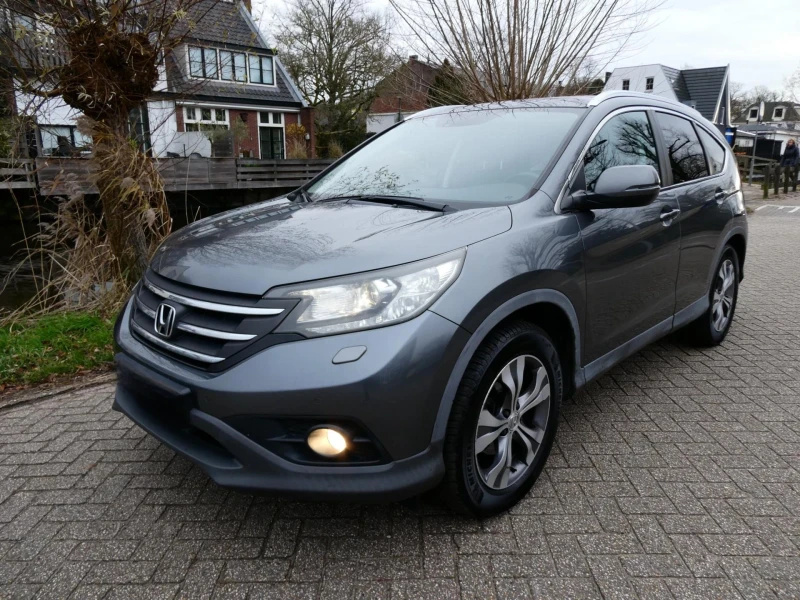 Honda Cr-v Бензин, 4х4, Всички екстри + Принс Газ