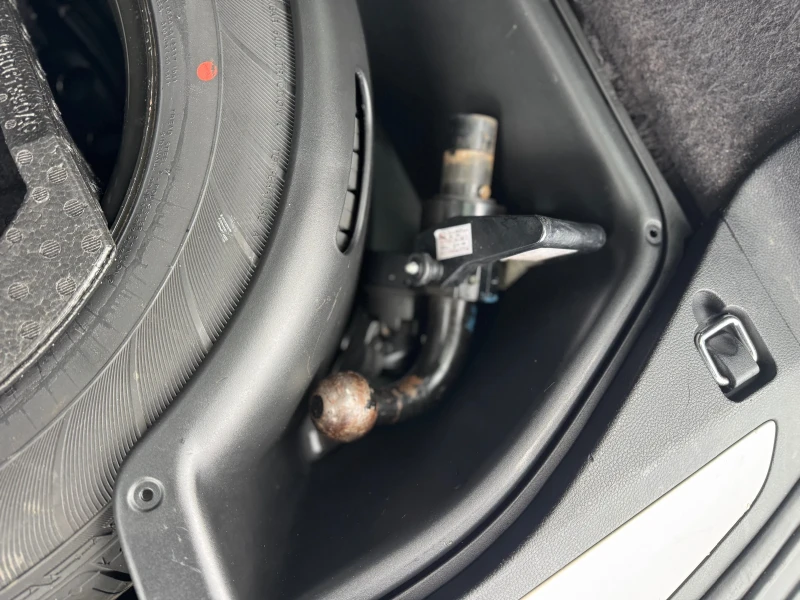 Jeep Grand cherokee 3.0CRD OVERLAND, снимка 16 - Автомобили и джипове - 53326273