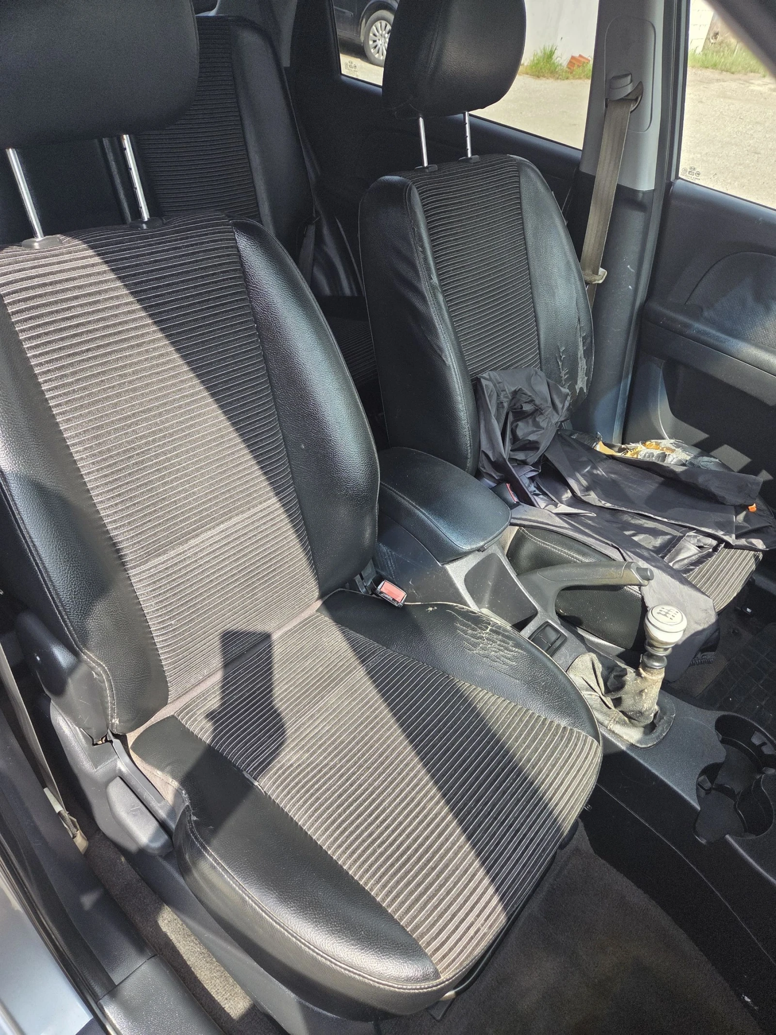 Kia Sportage 2.0D - изображение 9