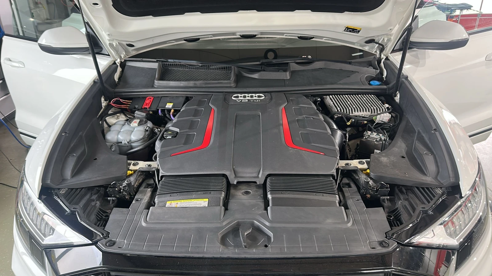 Audi SQ8 S-LINE QUATTRO ЛИЗИНГ - изображение 7