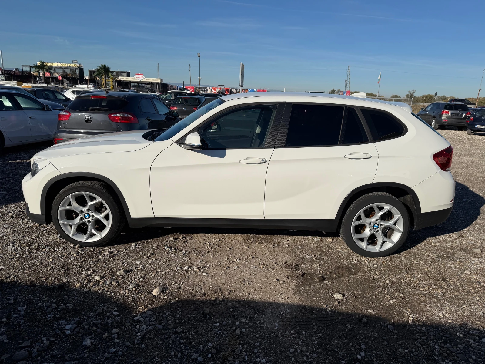 BMW X1 2.0 D FACELIFT - изображение 8