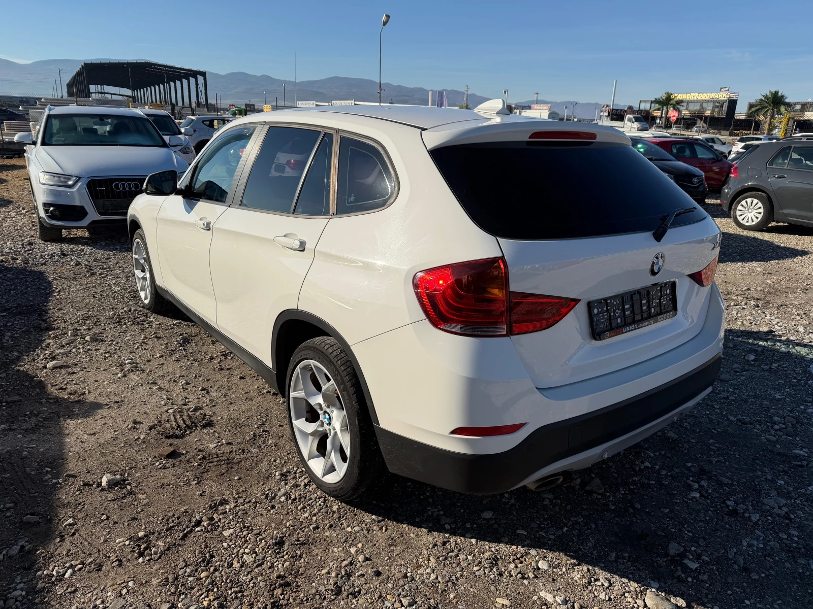 BMW X1 2.0 D FACELIFT - изображение 7