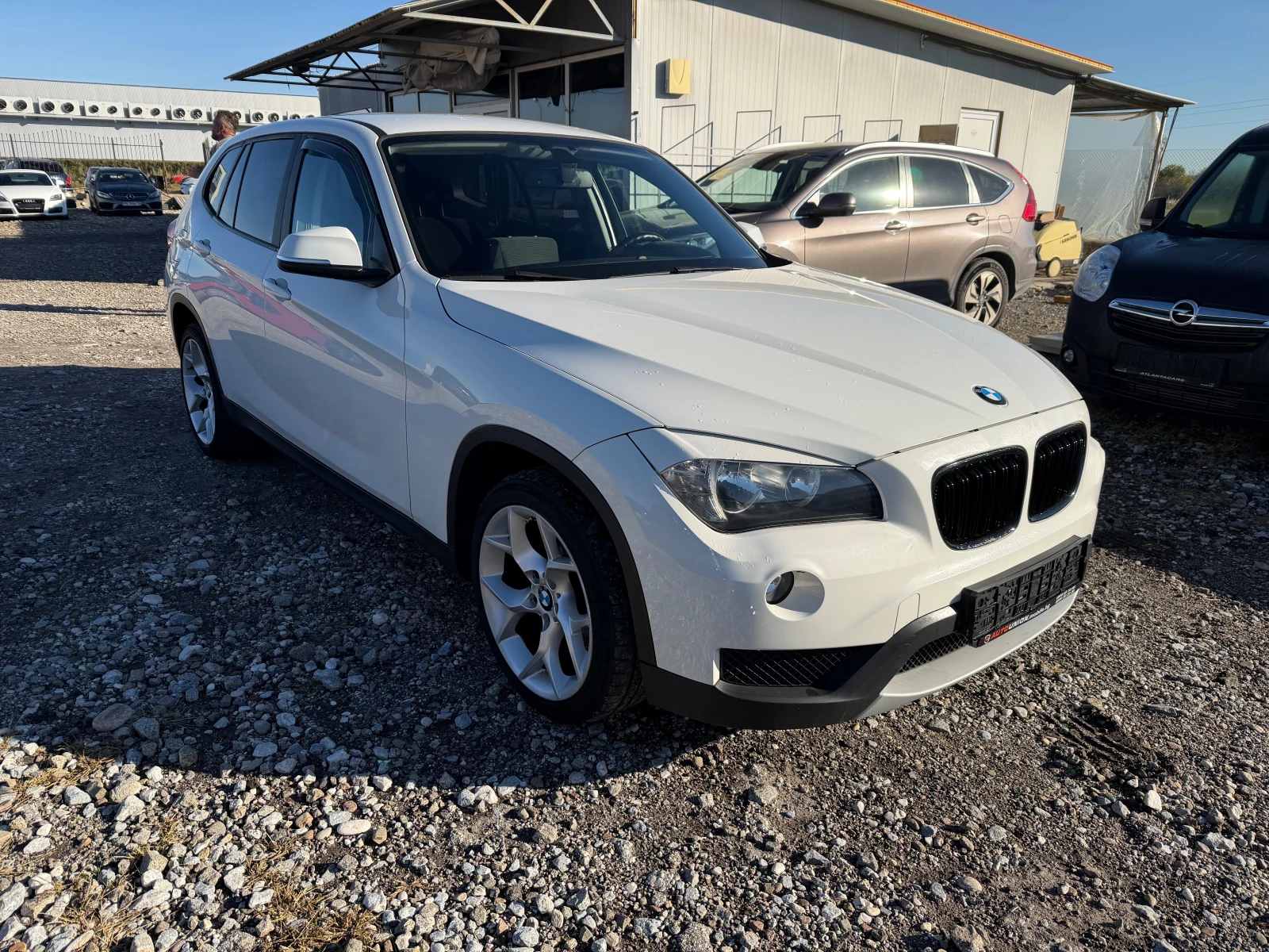 BMW X1 2.0 D FACELIFT - изображение 3