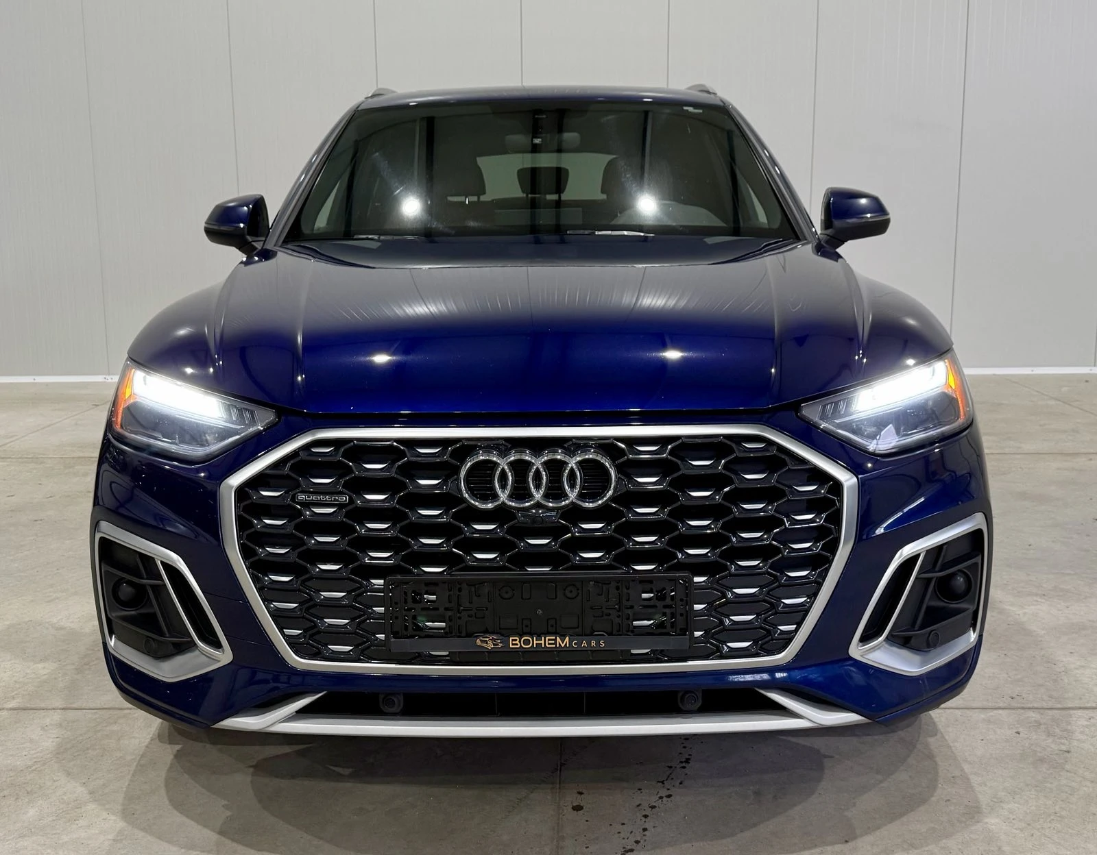 Audi Q5 45TFSI S Line SportBack - изображение 8