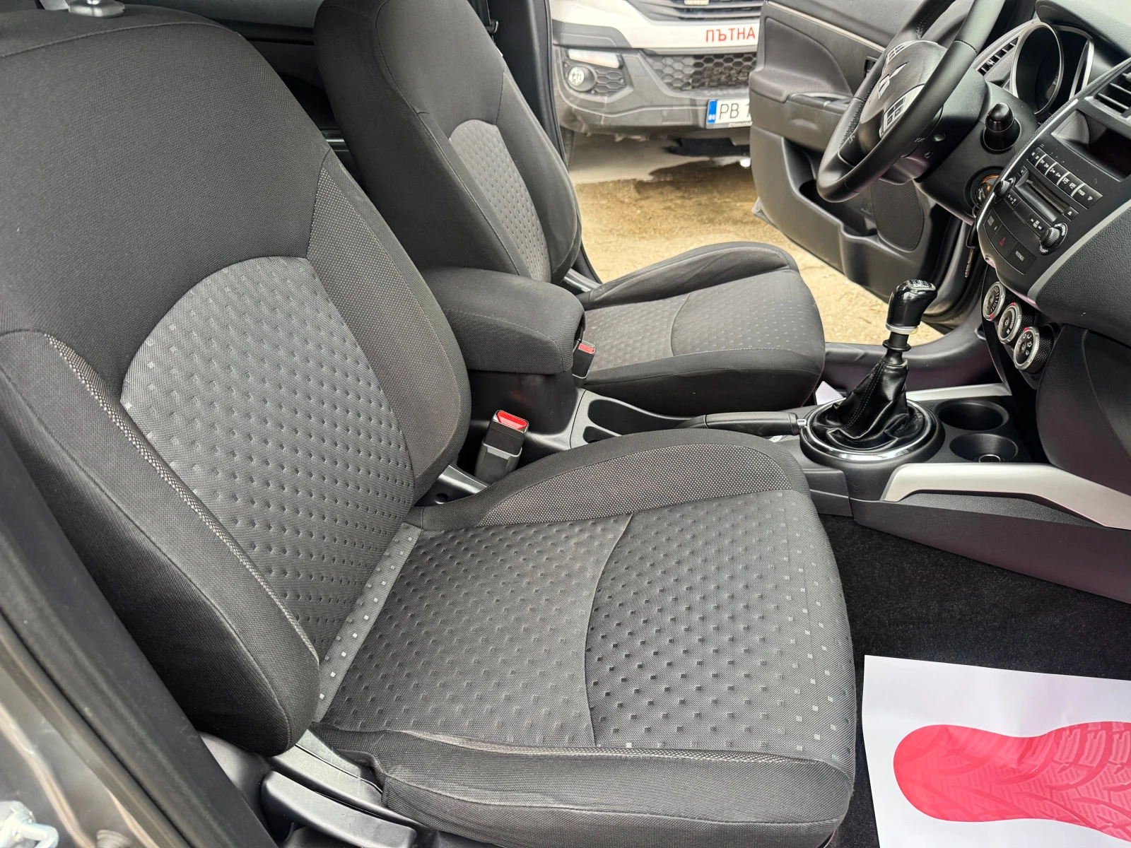 Mitsubishi ASX 1.8 DIESEL 4X4 - изображение 8