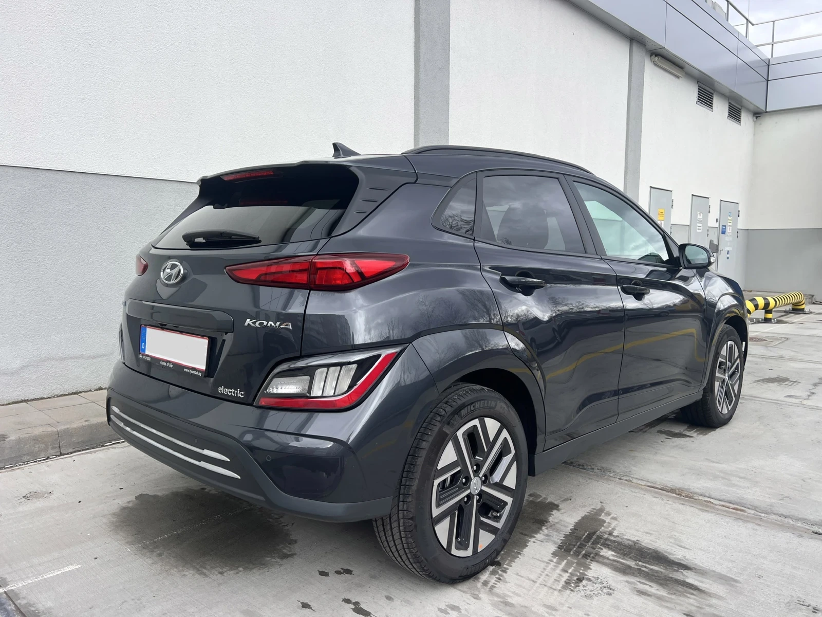 Hyundai Kona 3777km !!! БГ Гаранция !!!, снимка 5 - Автомобили и джипове - 54081142