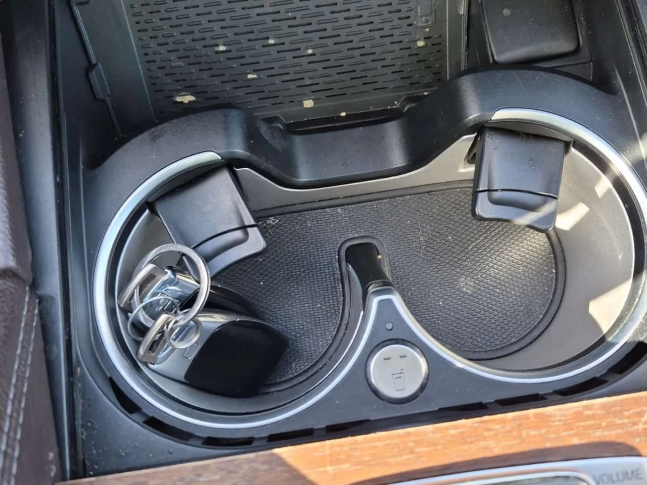 Mercedes-Benz GLS 450 2 КЛЮЧА * BURMESTER * PANO * ОБДУХВАНЕ *  CARFAX *, снимка 8 - Автомобили и джипове - 54085230