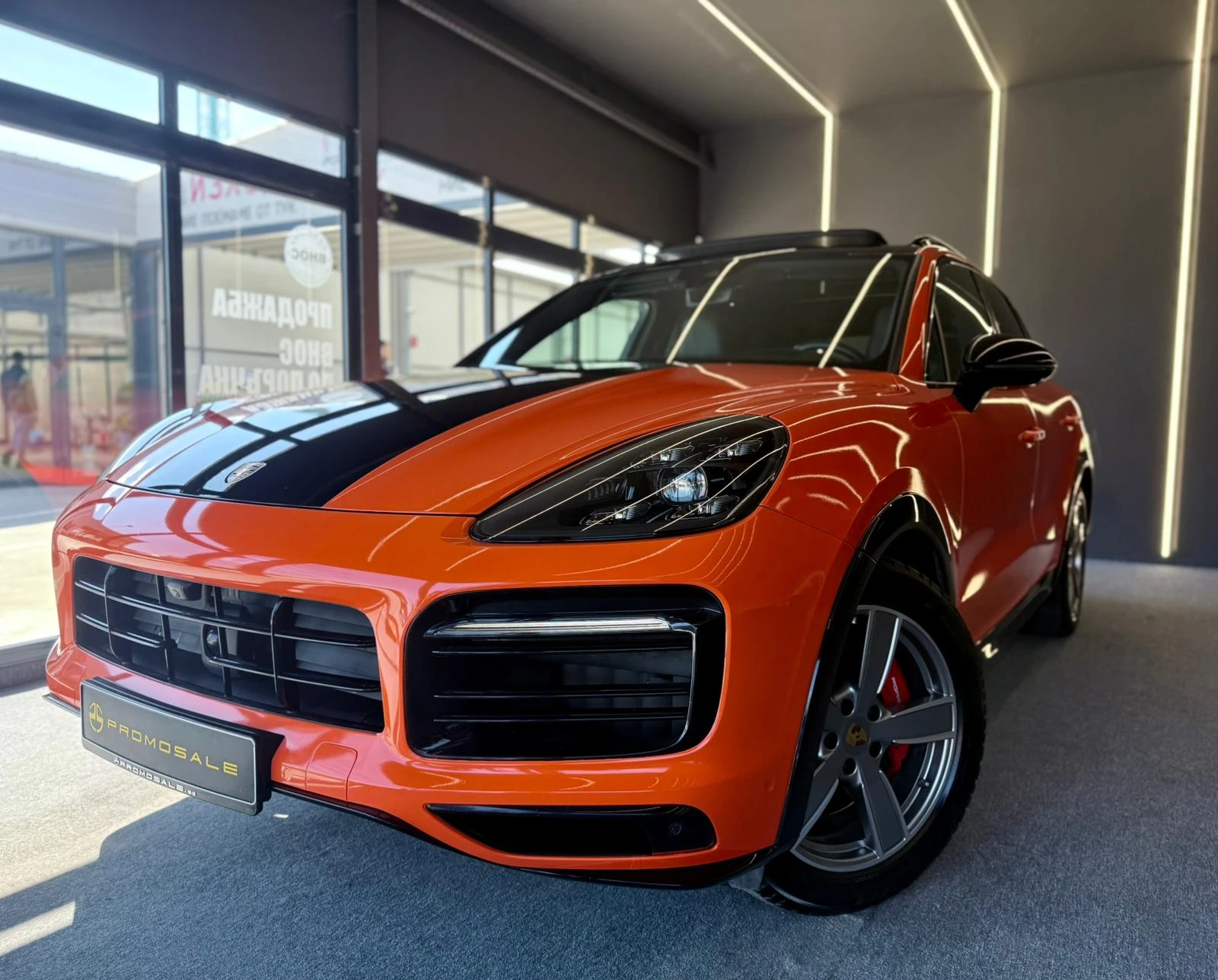 Porsche Cayenne GTS* V8* HUD* Matrix* Pano* Печка* Лизинг, снимка 3 - Автомобили и джипове - 54113449