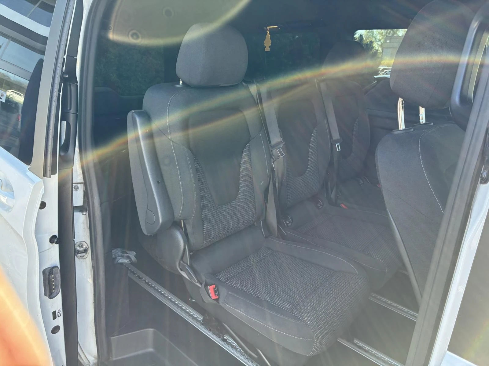 Mercedes-Benz EQV 300 - Electric  | Mobile.bg � ����������� 17
