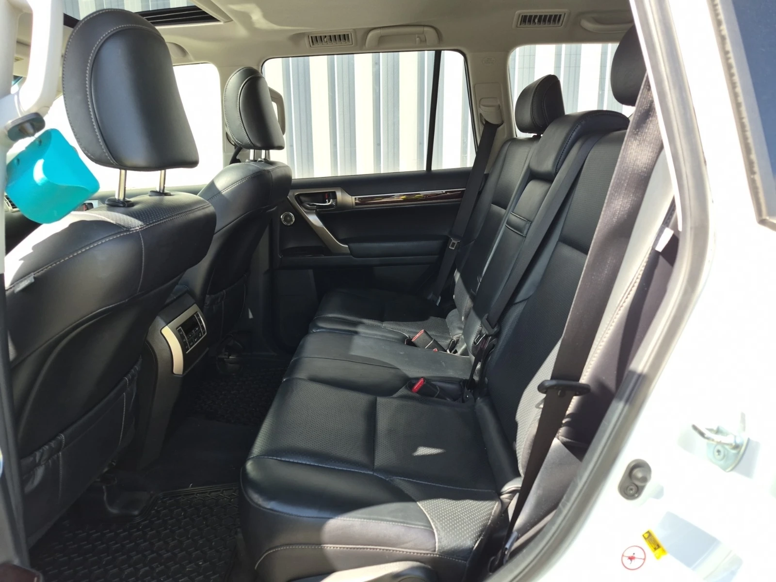 Lexus GX 460 PREMIUM * * CARFAX * * АВТО КРЕДИТ * * , снимка 8 - Автомобили и джипове - 54919595