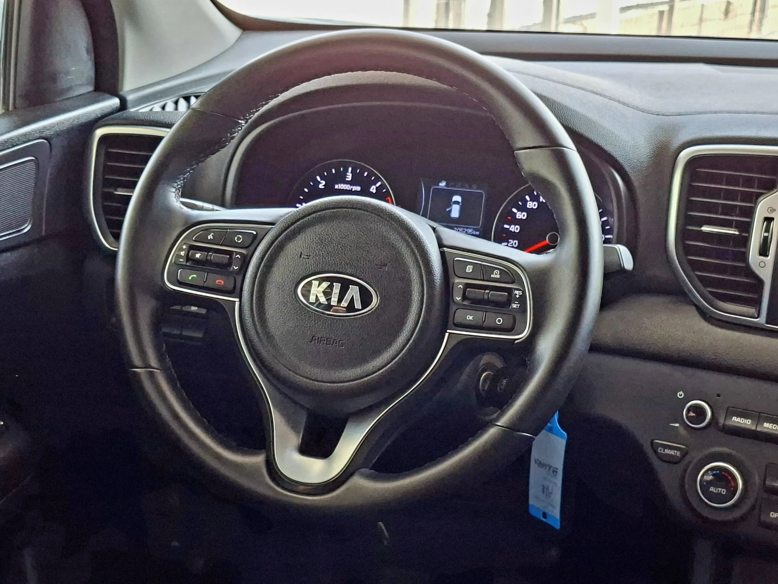 Kia Sportage ТОП СЪСТОЯНИЕ, снимка 13 - Автомобили и джипове - 55127935