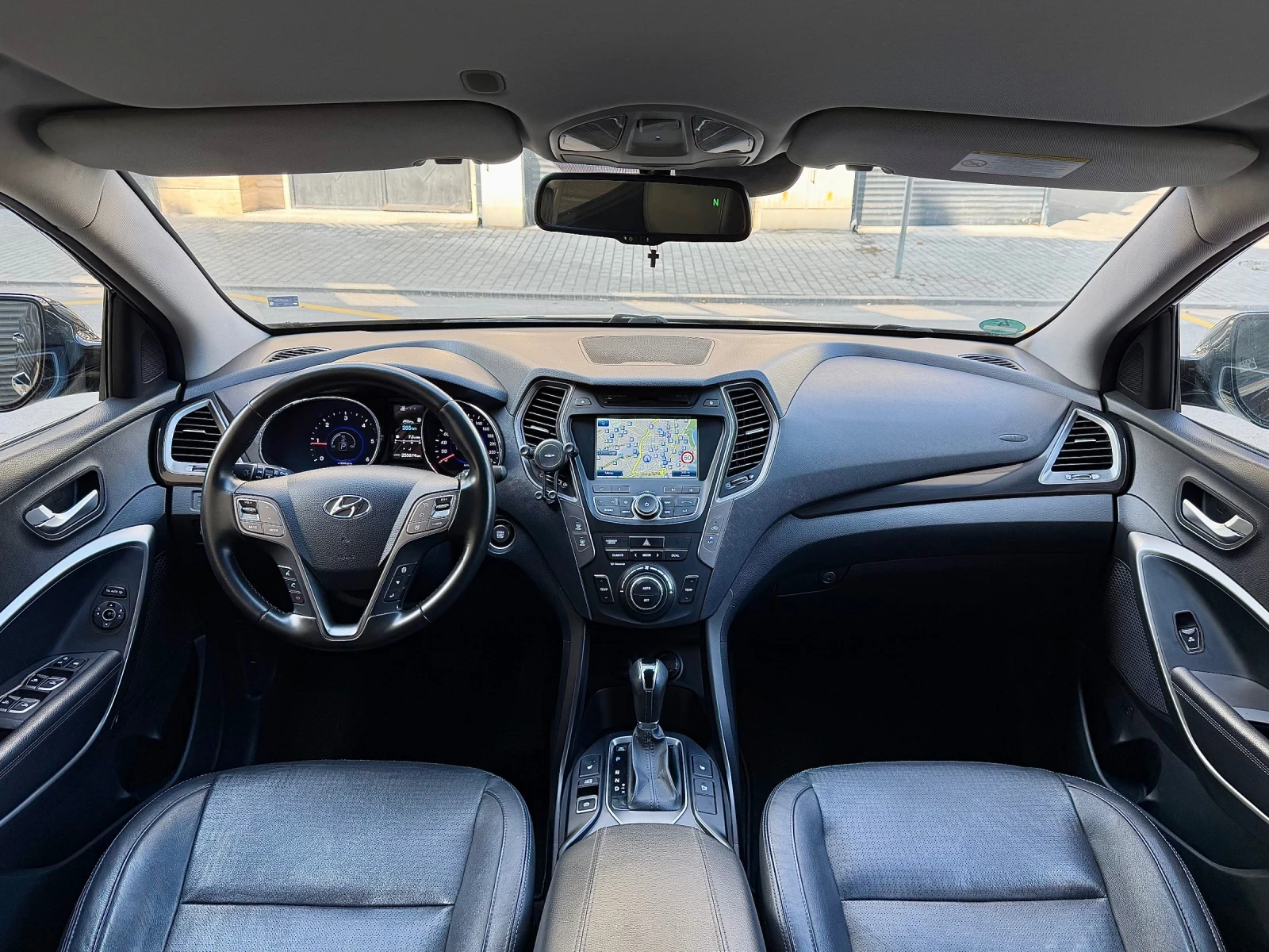 Hyundai Santa fe 2.2 CRDI 4x4 Подгреви Камера Keyless, снимка 6 - Автомобили и джипове - 55365686