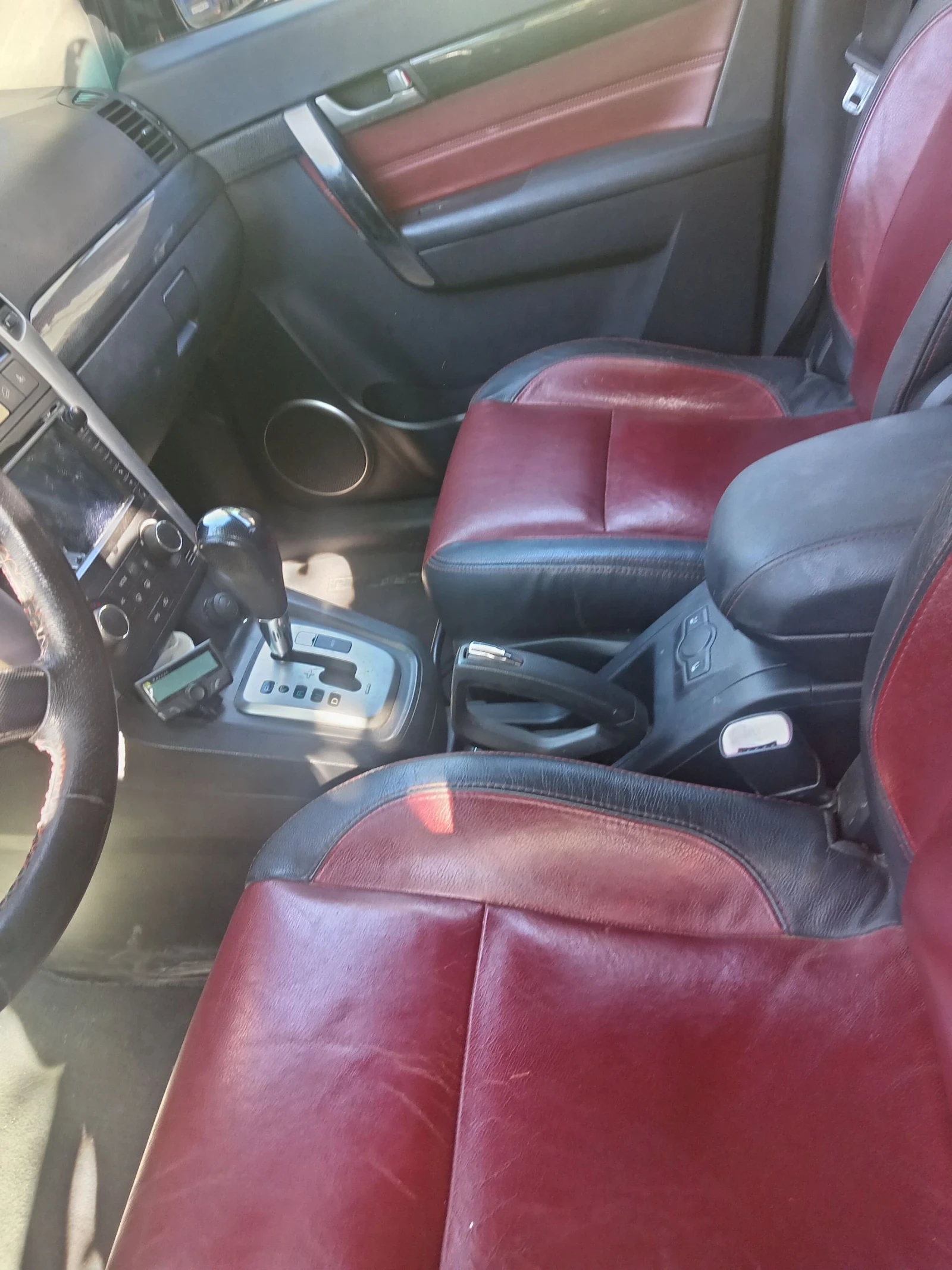 Chevrolet Captiva, снимка 4 - Автомобили и джипове - 55681671