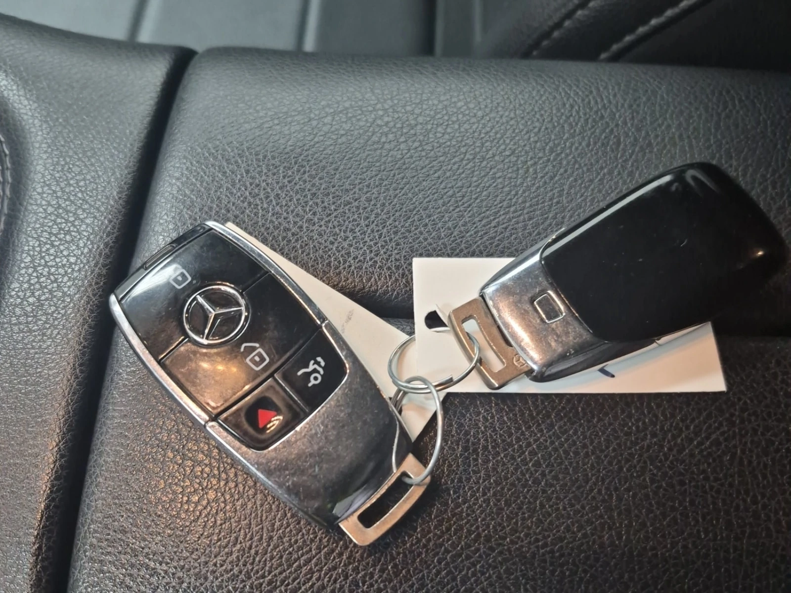 Mercedes-Benz GLS 450 * AMG Line * CARFAX * , снимка 9 - Автомобили и джипове - 55841700