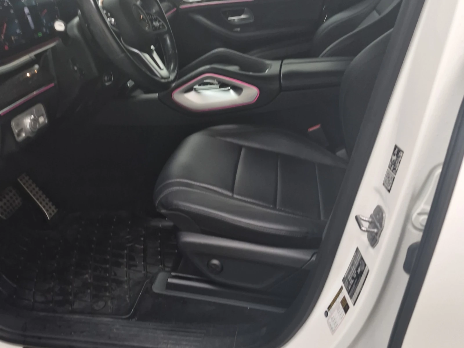 Mercedes-Benz GLS 450 * AMG Line * CARFAX * , снимка 7 - Автомобили и джипове - 55841700