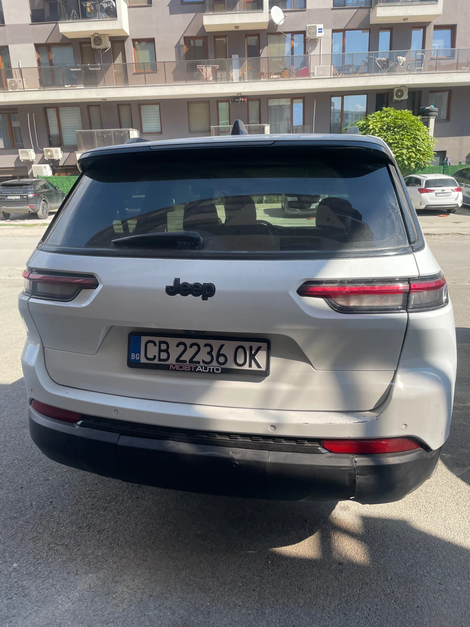 Jeep Grand cherokee  3.6 V6 Pentastar (290 Hp) 4x4, снимка 8 - Автомобили и джипове - 56243713