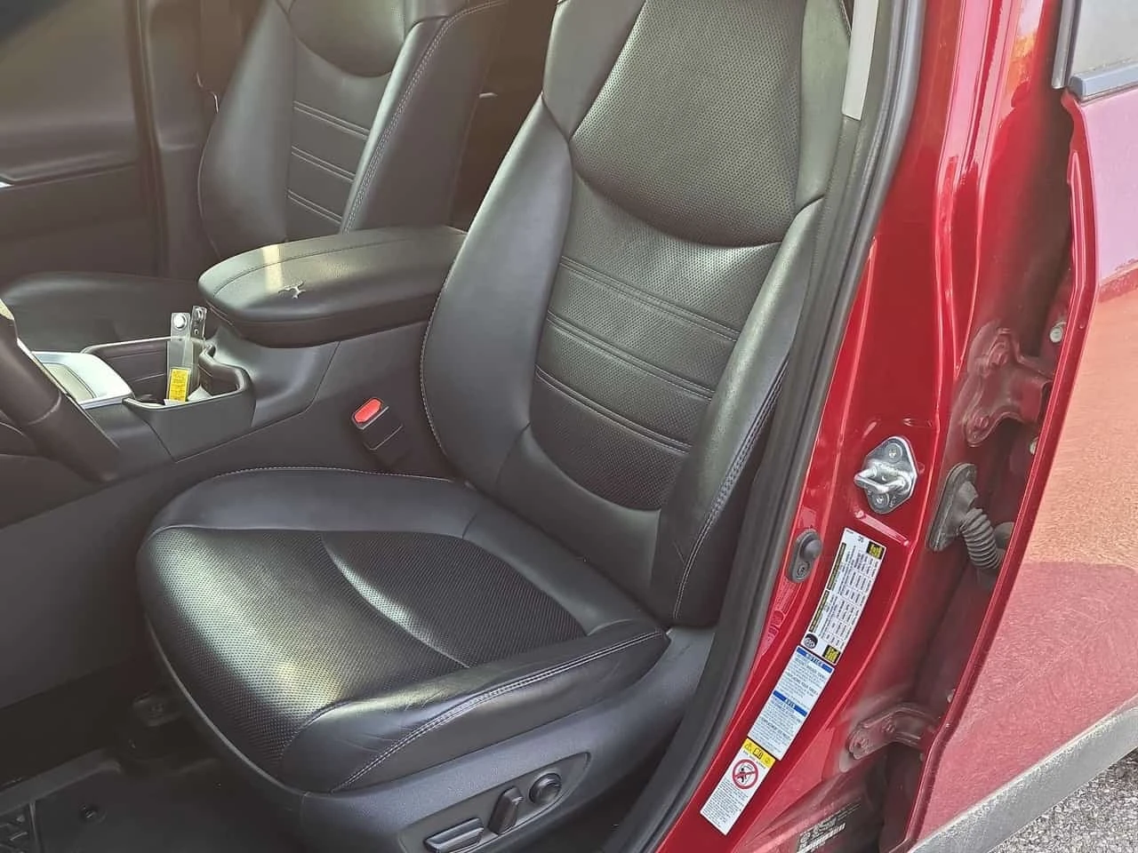 Toyota Rav4 LIMITED/CARFAX/ФИНАНСИРАНЕ/КЛИП, снимка 16 - Автомобили и джипове - 56261694