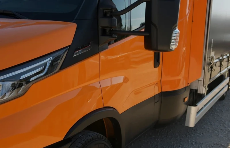 Iveco Daily 70C 15 ПАЛЕТА///ДВОЙНА КАБИНА///ЛИЗИНГ, снимка 6 - Бусове и автобуси - 47784563