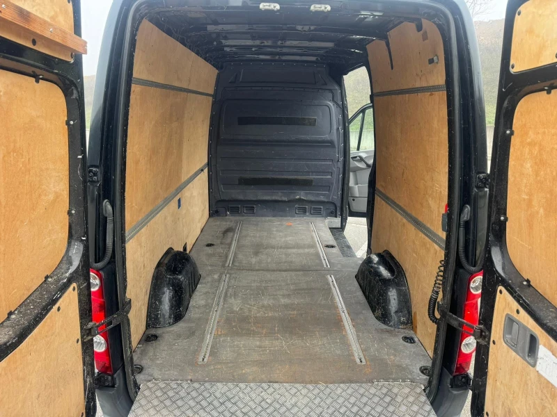 VW Crafter 2.5 TDI, снимка 10 - Бусове и автобуси - 52991018