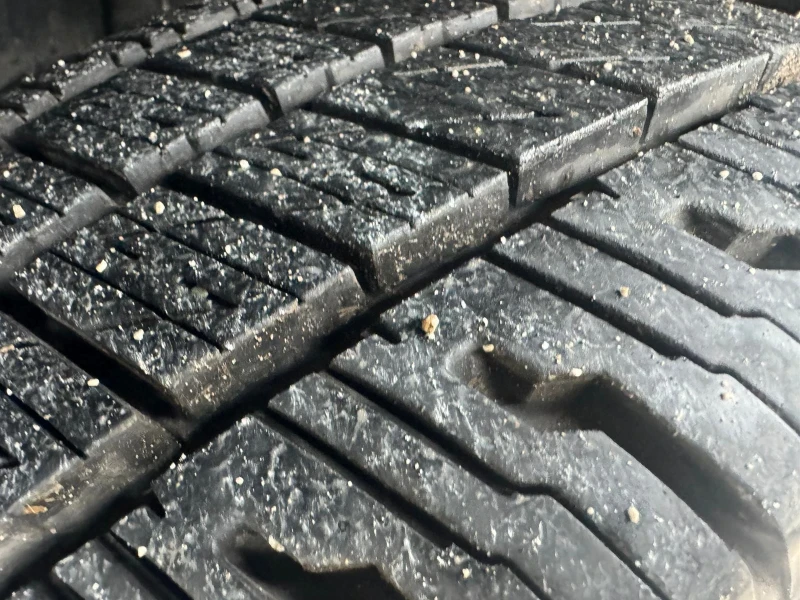 VW Crafter 2.5 TDI, снимка 16 - Бусове и автобуси - 52991018