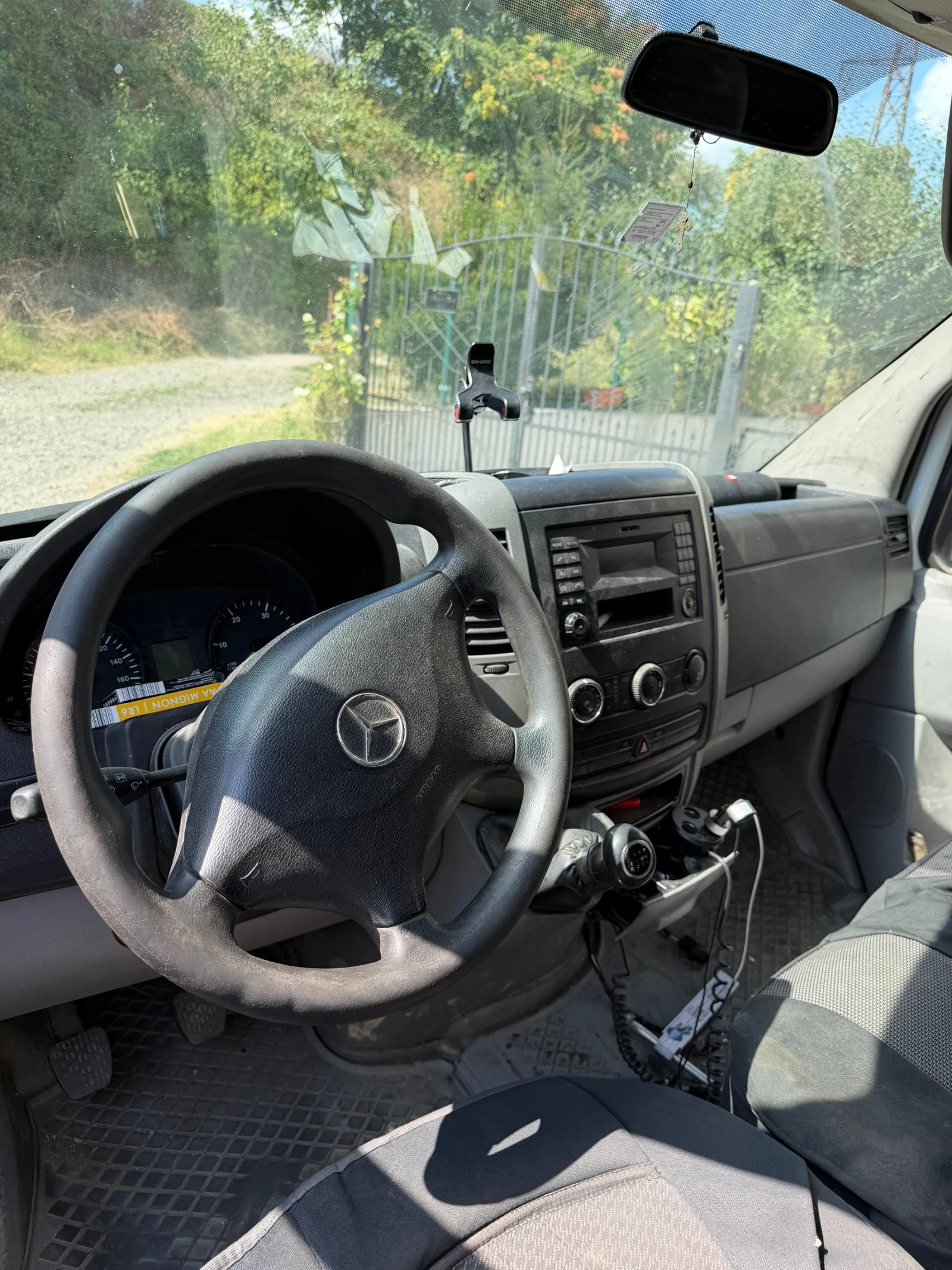 Mercedes-Benz 313 Двойна кабина , дълга база, снимка 11 - Бусове и автобуси - 55604645