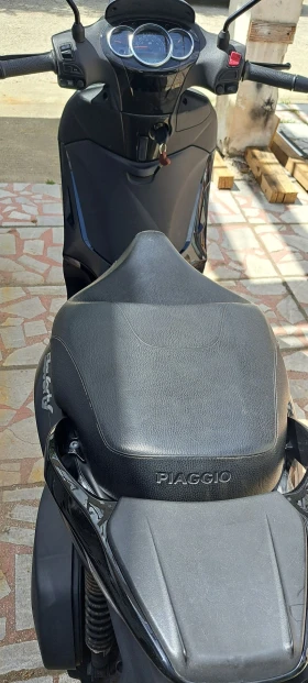 Piaggio Beverly 300, снимка 15