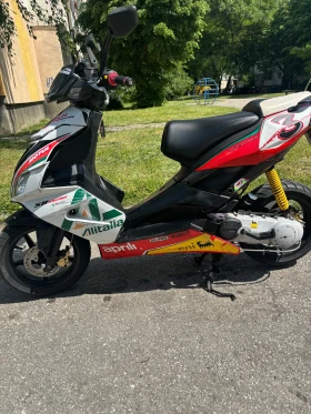 Aprilia 50 Преправян до 80 км може да вдигне., снимка 1