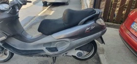  Piaggio X9