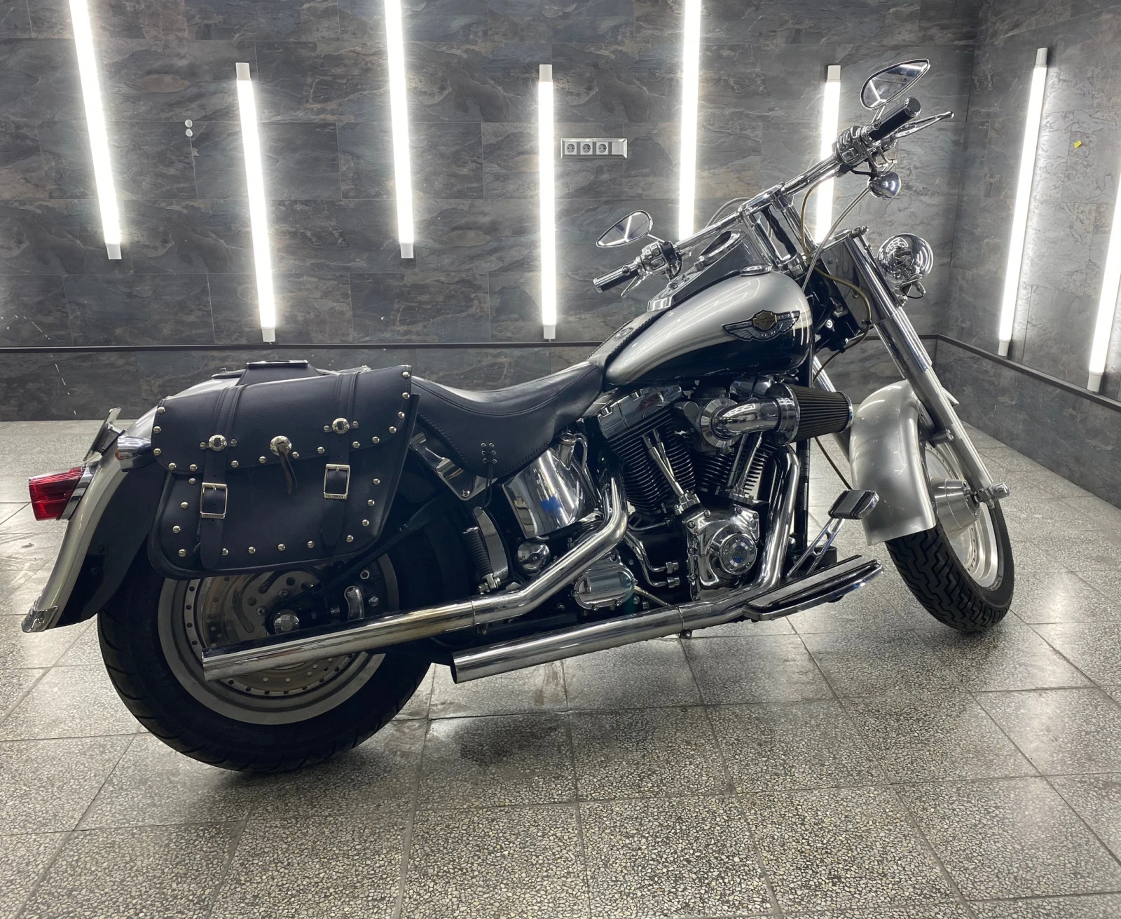 Harley-Davidson Softail FAT boy 100th Anniversary - изображение 6