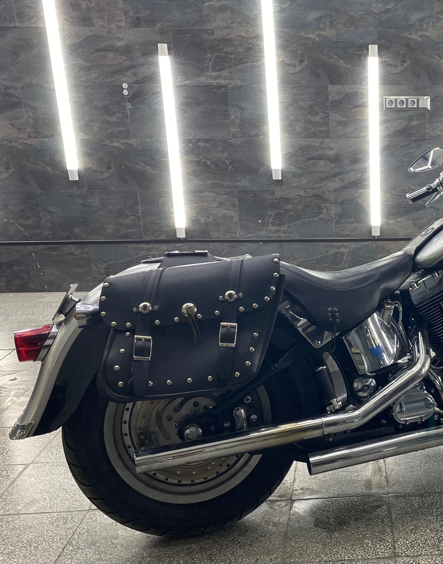 Harley-Davidson Softail FAT boy 100th Anniversary - изображение 10