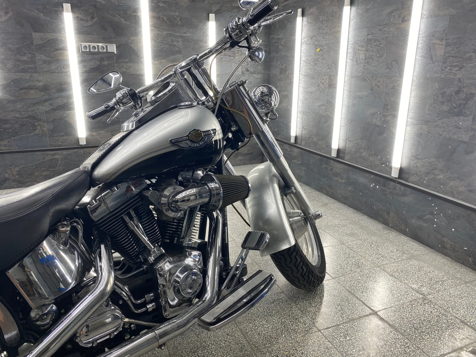 Harley-Davidson Softail FAT boy 100th Anniversary - изображение 5