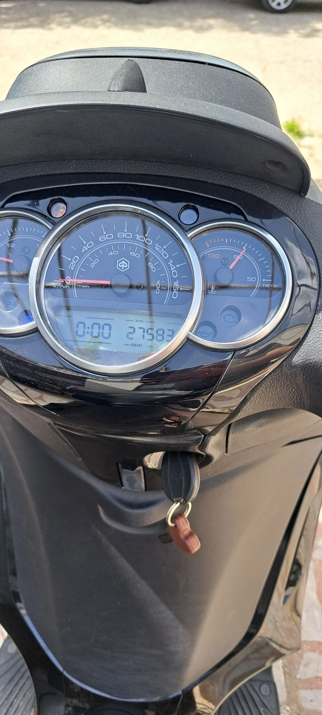 Piaggio Beverly 300, снимка 16 - Мотоциклети и мототехника - 53495147