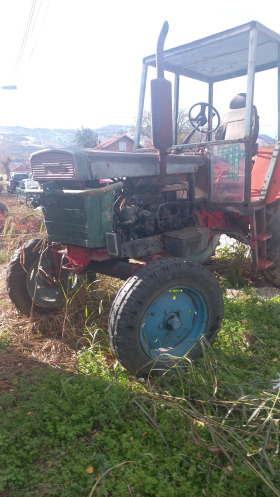 Трактор Т 40, снимка 4 - Селскостопанска техника - 43317645