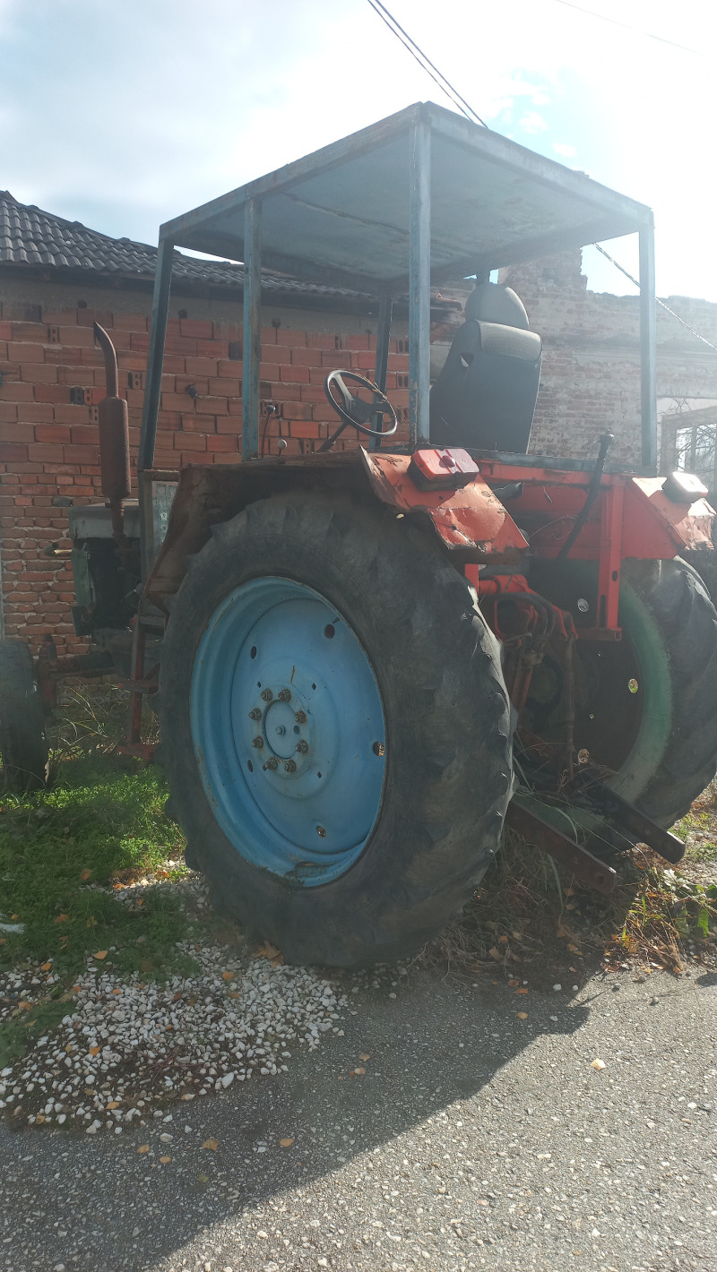 Трактор Т 40, снимка 1 - Селскостопанска техника - 43317645