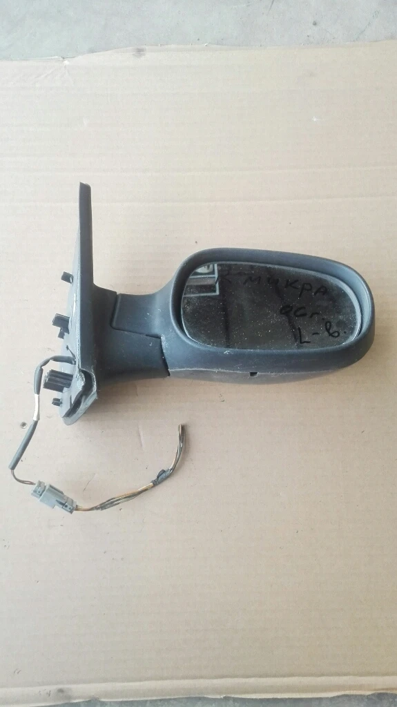 Огледало дясно Нисан Микра