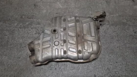 Оригинално крайно и средно гърне Audi Q7, снимка 3 - Части - 53346543