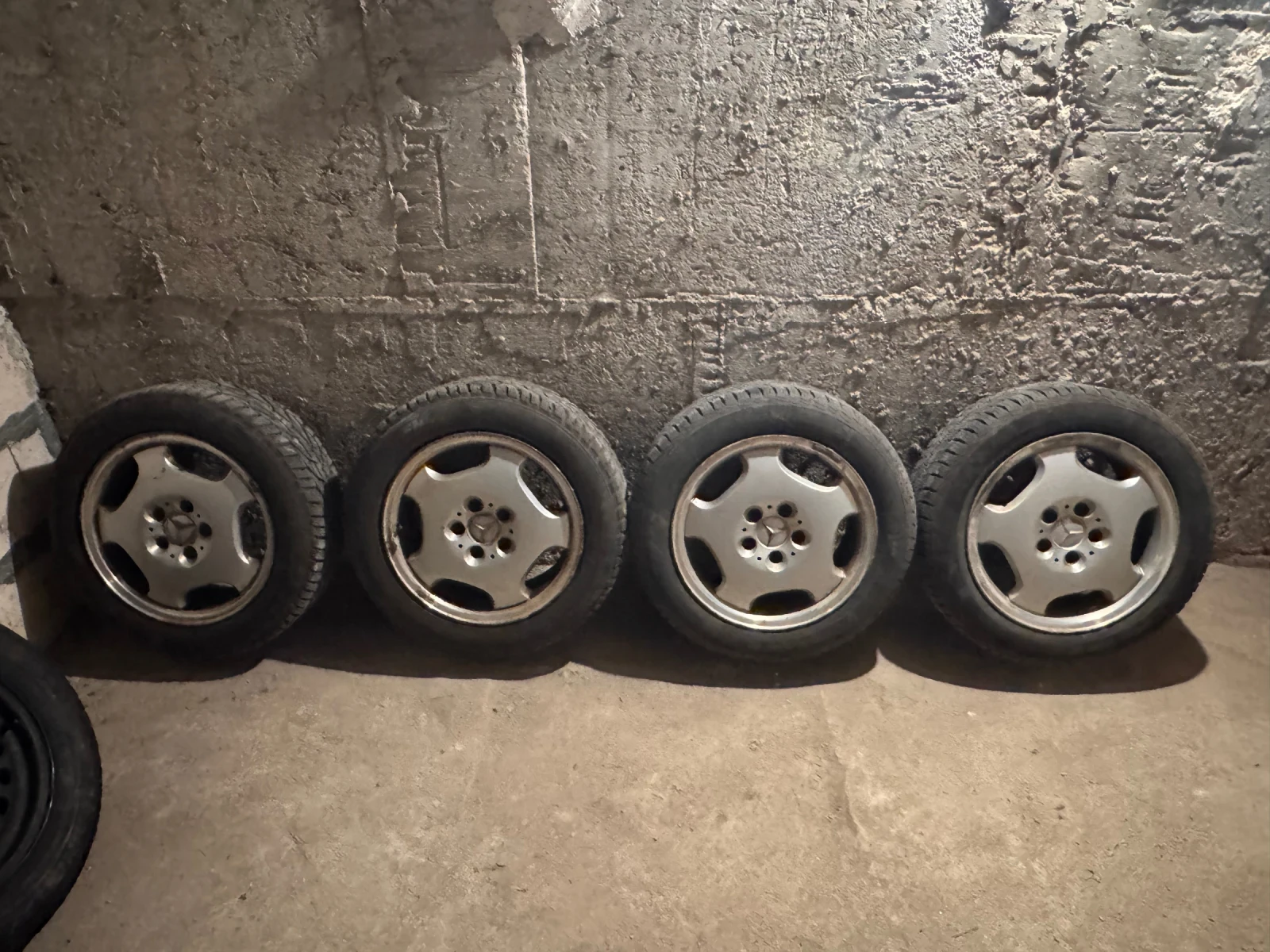 ���� � ������ 205/55R16 �� Mercedes-Benz C 220 | Mobile.bg � ����������� 4
