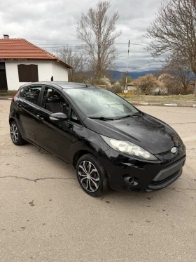 Ford Fiesta 1.4 фабрична газ, снимка 1