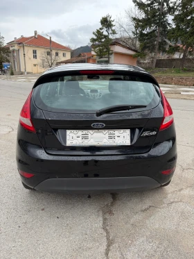 Ford Fiesta 1.4 фабрична газ, снимка 4