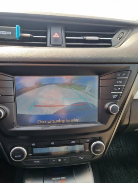 Toyota Avensis 1.6d4d, снимка 11