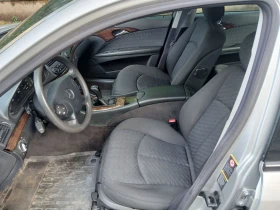 Mercedes-Benz E 220, снимка 2
