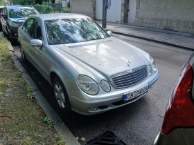 Mercedes-Benz E 220, снимка 1