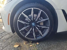 BMW i4 * eDrive40 * CARFAX * , снимка 16