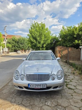 Обява за продажба на Mercedes-Benz E 500  4 Matic LPG ~14 990 лв. - изображение 1